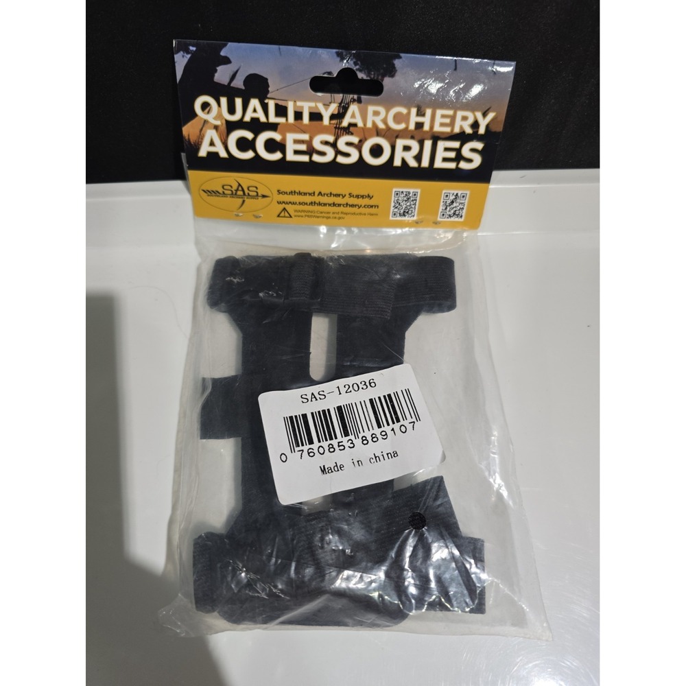 SAS Southland Archery Supply 6" Black Armguard Youth 2-Strap Buckle SAS-12036
